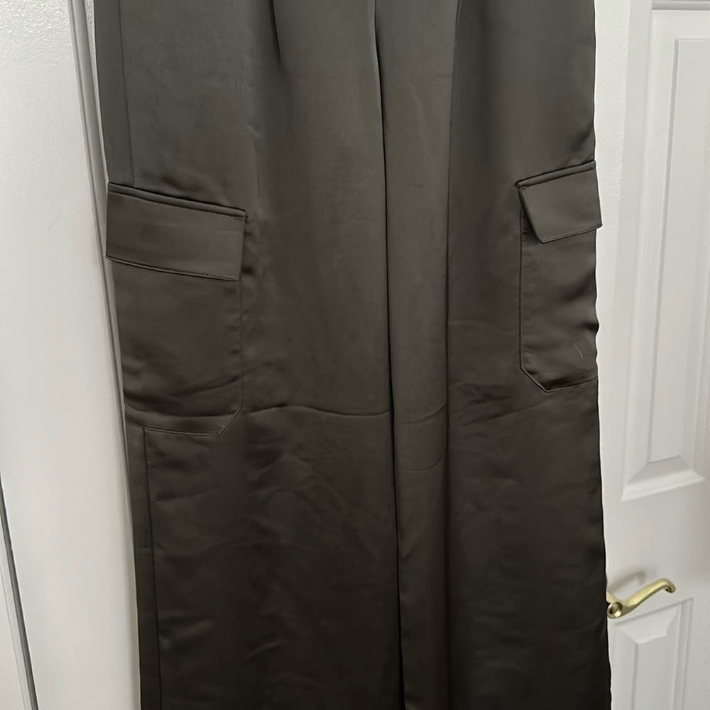 *Excellent Condition* Express, Wide Leg, High Waist, Green, Shiny, Cargo Pants - Picture 4 of 11
